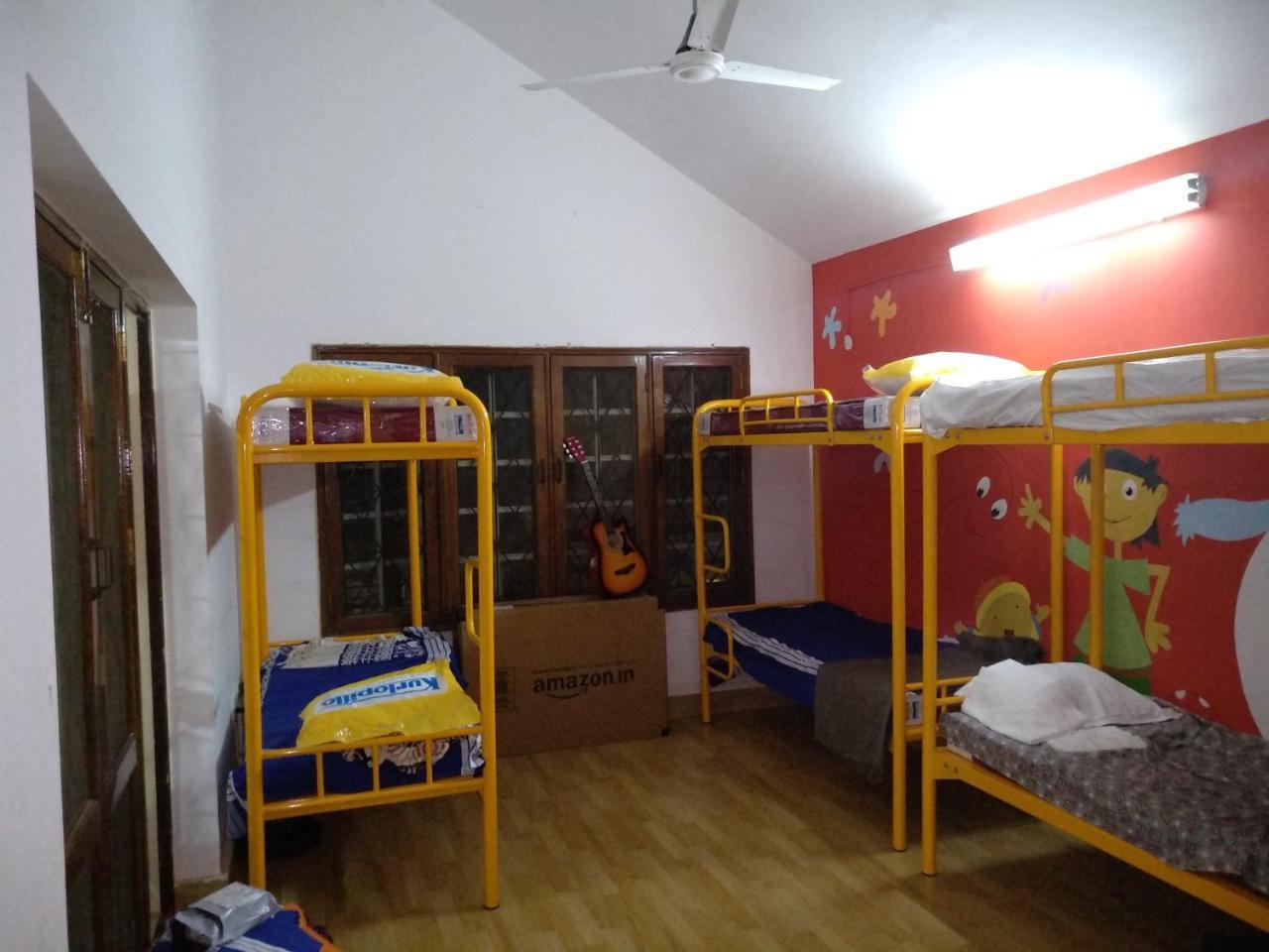 Hackerpacker Backpackers Hostel Bangalore Rum bild